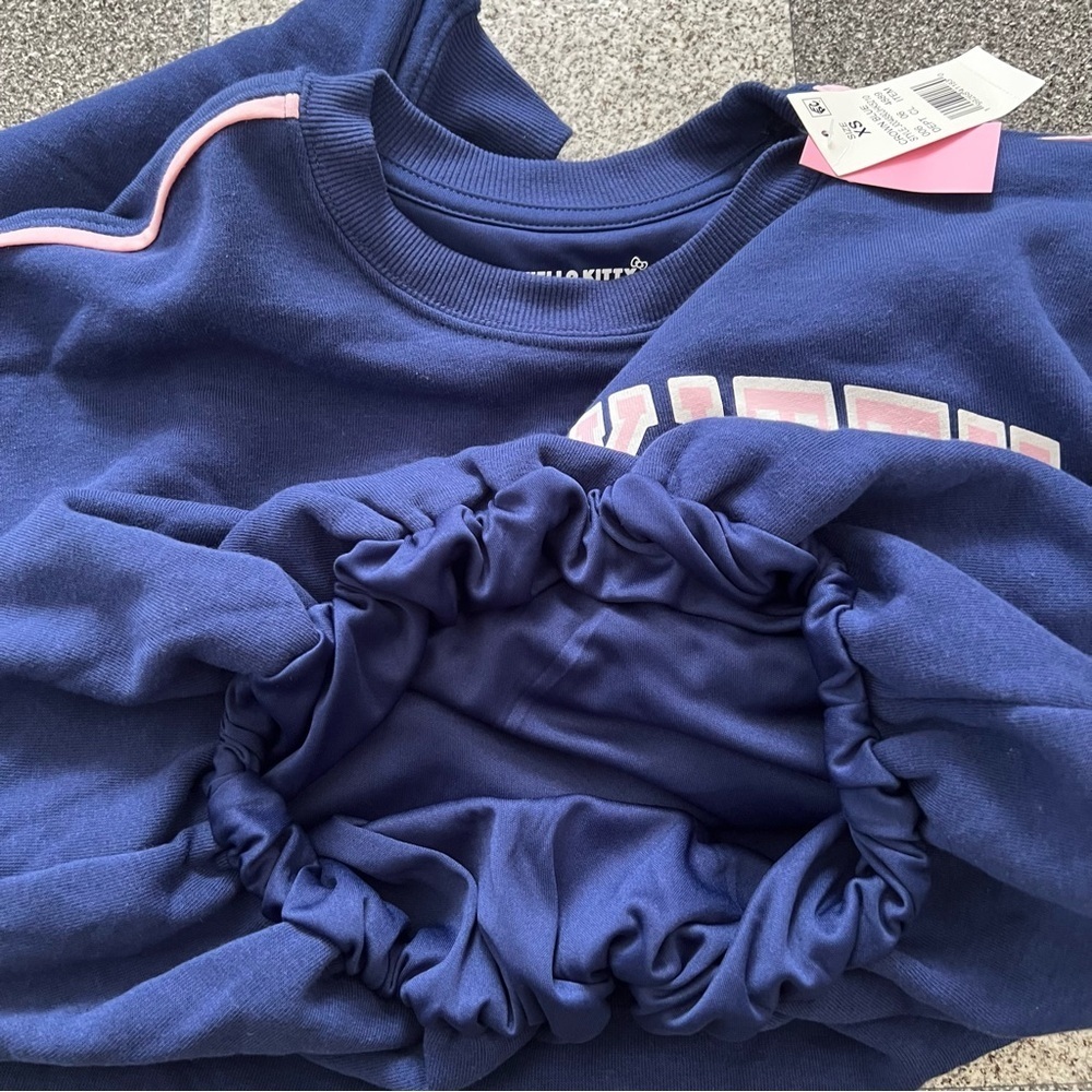 NWT Sanrio Navy Crew Neck Sweater with Hello Kitty Graphic XS - Picture 7 of 8